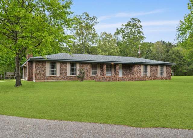 Property at 34 Oleta Dr, Ellisville, MS 39437, 3 beds, 2 baths