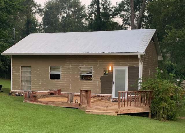 Property at 00 Woodland, Laurel, MS 39440, 1 bed, 1 bath