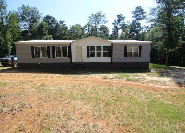 Property at 661 Trace Rd, Laurel, MS 39443, 3 beds, 2 baths