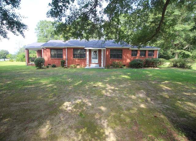 Property at 47 Hines Rd, Laurel, MS 39443, 3 beds, 1 bath