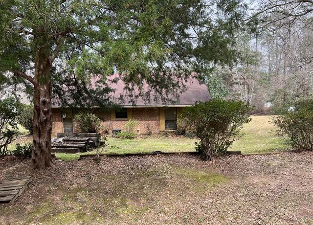 Property at 83 Black Bear Rd, Natchez, MS 39120, 3 beds, 1 bath