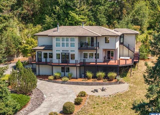 Property at 1185 Fox Hollow Rd, Sequim, WA 98382, 3 beds, 2.5 baths