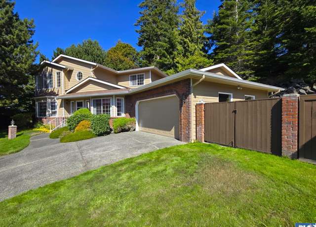 Property at 105 Victoria Ct, Sequim, WA 98382, 3 beds, 2 baths