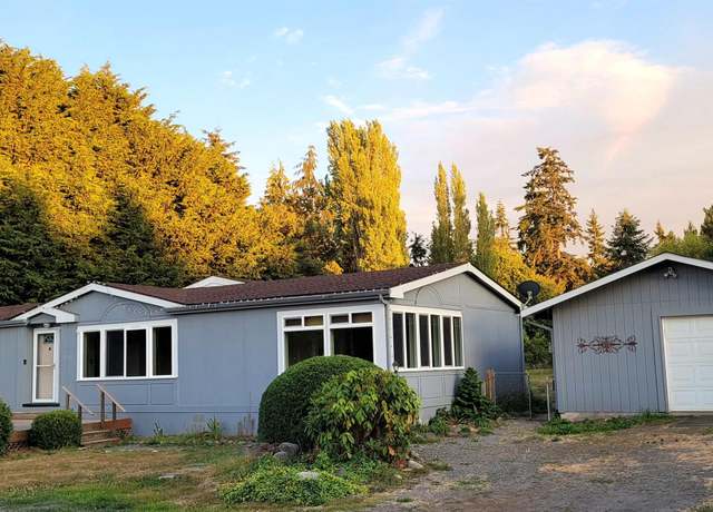 Property at 202 Leisure Ln, Port Angeles, WA 98362, 3 beds, 2.5 baths