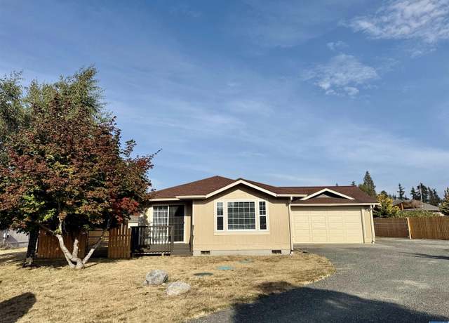Property at 2814 Sunnybrook Meadow Ln, Port Angeles, WA 98362, 3 beds, 2 baths
