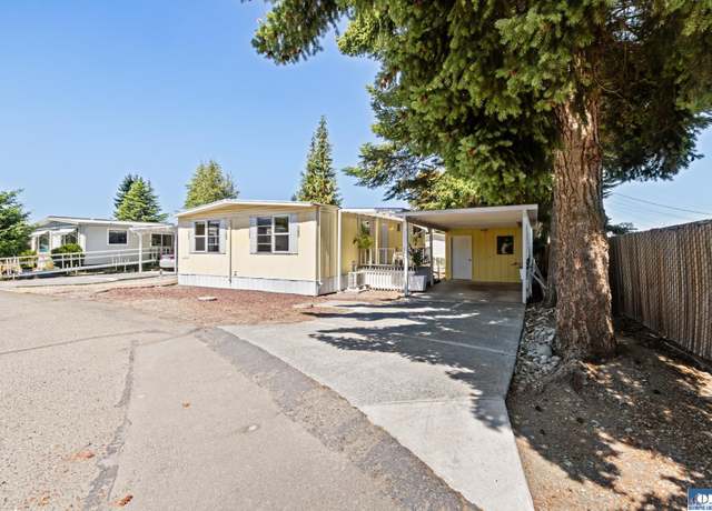 Property at 921 S 3rd Ave, Sequim, WA 98382, 2 beds, 1 bath