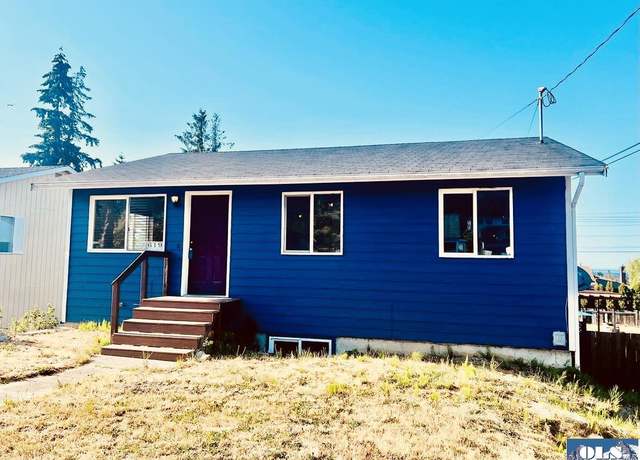 Property at 619 Lopez Ave, Port Angeles, WA 98362, 4 beds, 2 baths