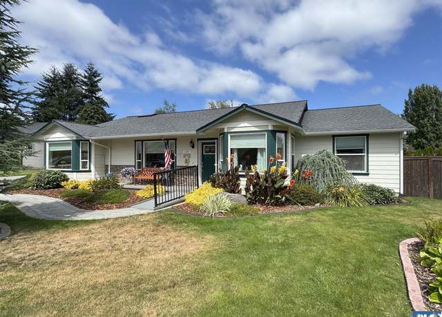 Property at 120 Royal Loop, Sequim, WA 98382, 3 beds, 2 baths