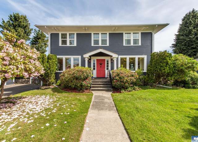 Property at 825 & 829 Caroline St, Port Angeles, WA 98362, 5 beds, 3 baths