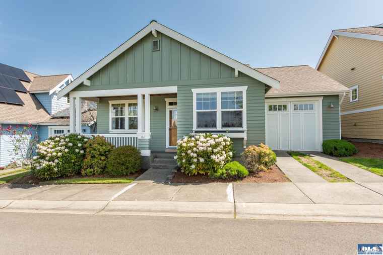 Photo of 161 Craftsman Ct Sequim, WA 98382