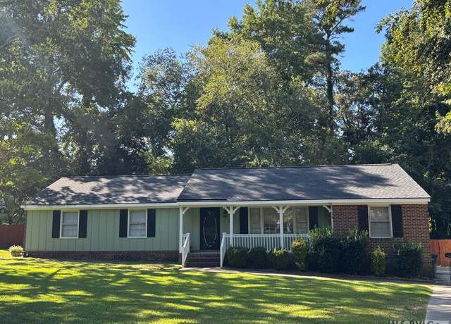 Property at 112 Mina St, Roanoke Rapids, NC 27870, 3 beds, 2 baths