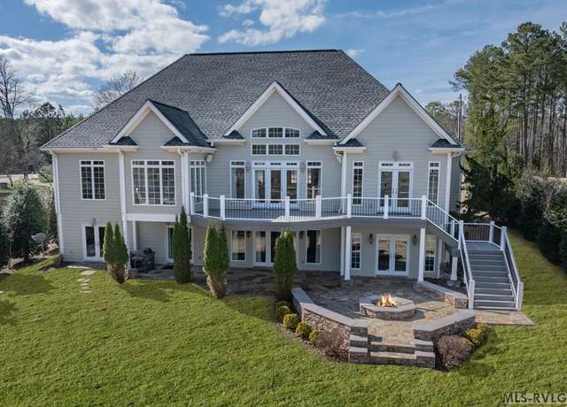 Property at 11 Pine Ridge Drive Dr S, Littleton, NC 27850, 3 beds, 4 baths