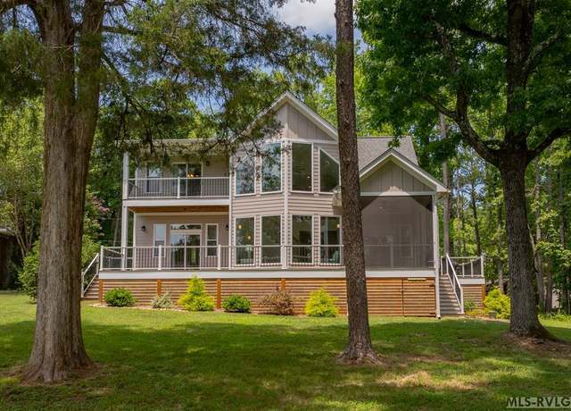 Property at 80 Detwiler Dr, Buffalo Junction, VA 24529, 3 beds, 3.5 baths