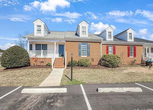 Property at 819 Lee's Ct, South Hill, VA 23970, 2 beds, 2 baths