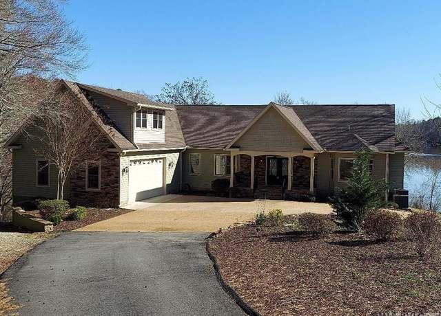 Property at 133 Becky Ct, Bracey, VA 23919, 4 beds, 4.5 baths