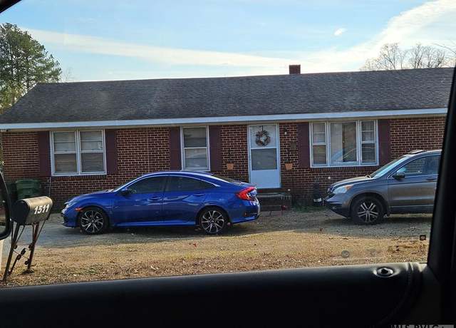 Property at 1511 4th Ave, Roanoke Rapids, NC 27870, 4 beds, 1 bath