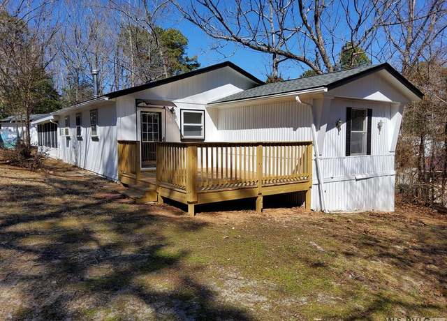 Property at 228 Chaco Trl, Bracey, VA 23919, 3 beds, 2 baths