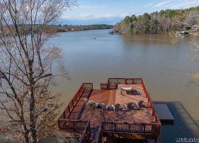 Property at 285 Forest Ct, Bracey, VA 23919, 3 beds, 2 baths