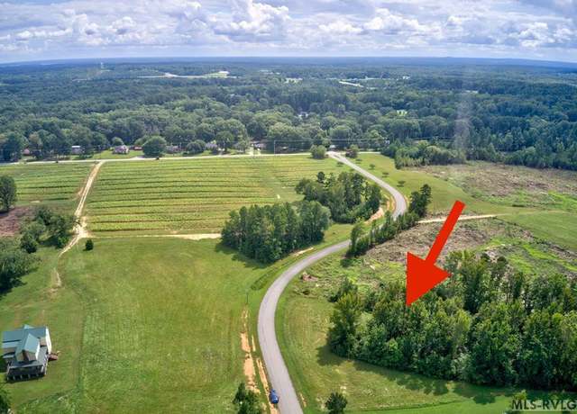 Property at 16 Grace Stone Dr, Clarksville, VA