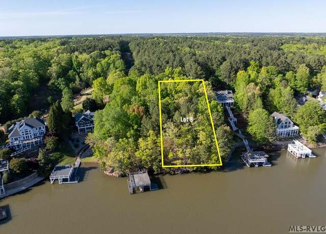 Property at 8 E Maple Pointe Dr, Littleton, NC 27850