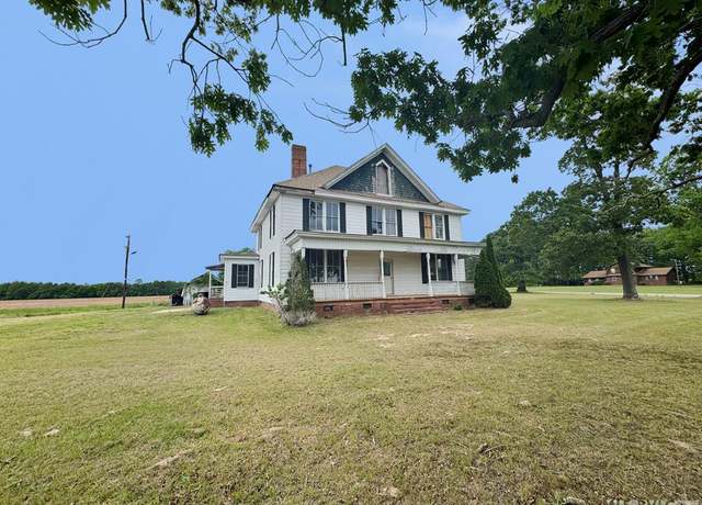 Property at 26471 Nc Hwy 561, Enfield, NC 27823, 4 beds, 1 bath