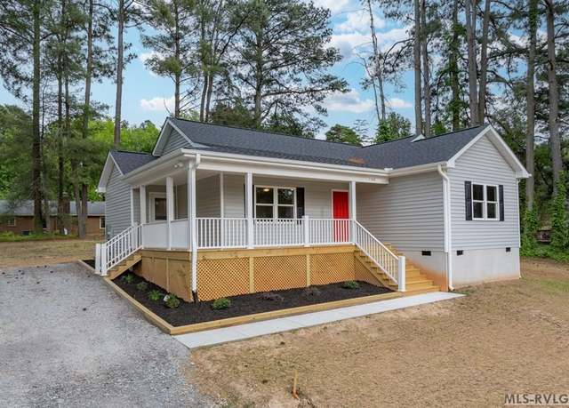 Property at 1100 Valley Rd, South Hill, VA 23970, 3 beds, 2 baths