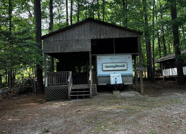 Property at 39 Lochsa Trl, Bracey, VA 23919, 1 bed, 1 bath