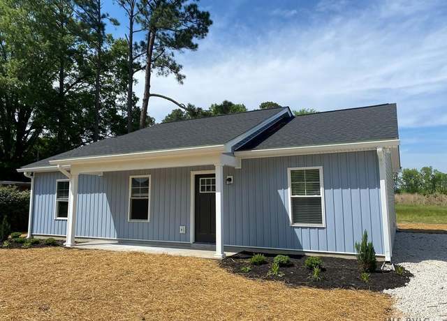 Property at 600 Brunswick Ave, Emporia, VA 23847, 3 beds, 2 baths