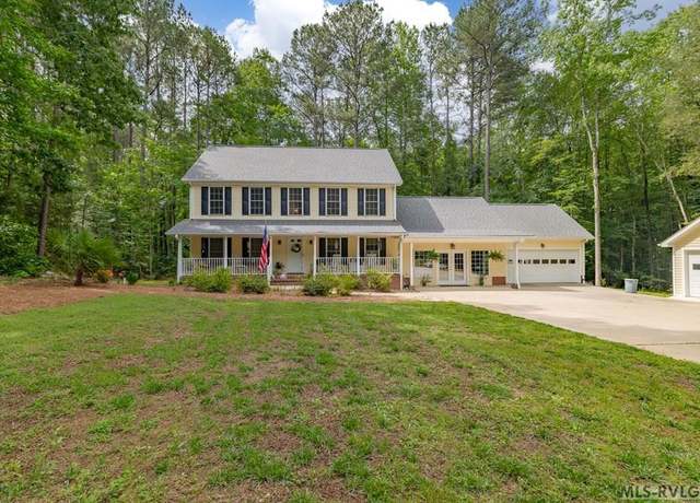 Property at 261 Old Blacksmith Rd, Bracey, VA 23919, 3 beds, 2.5 baths