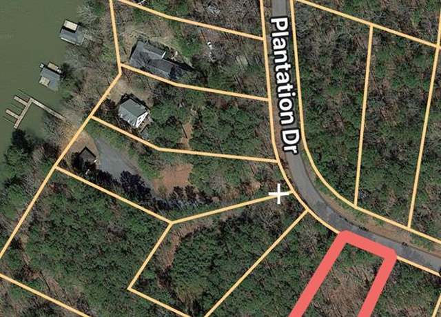 Property at 141 Plantation Dr, Littleton, NC 27850