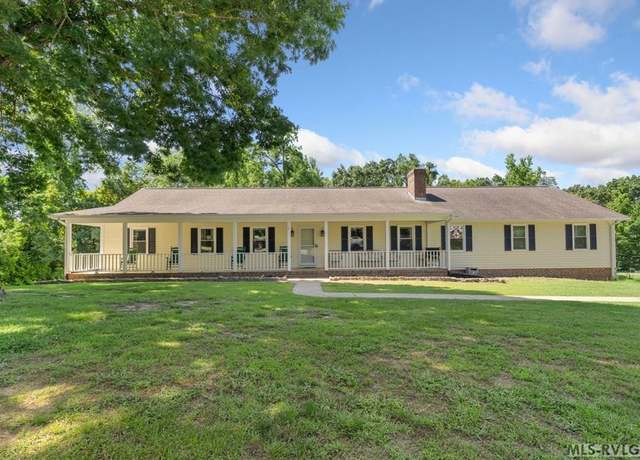 Property at 201 Azalea Rd, Roanoke Rapids, NC 27870, 3 beds, 3 baths