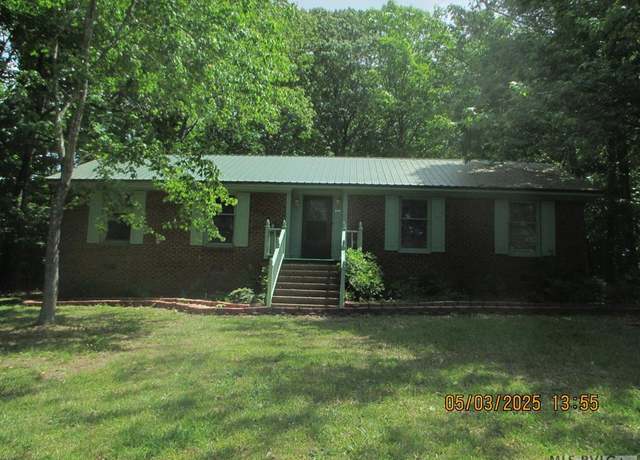 Property at 215 Lakeview Dr, Roanoke Rapids, NC 27870, 3 beds, 2 baths
