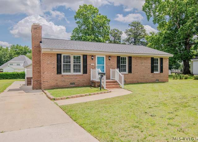 Property at 1304 E 9th St, Roanoke Rapids, NC 27870, 3 beds, 2 baths