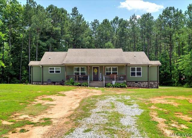 Property at 10246 Robinson Ferry Rd, Brodnax, VA 23920, 3 beds, 2 baths