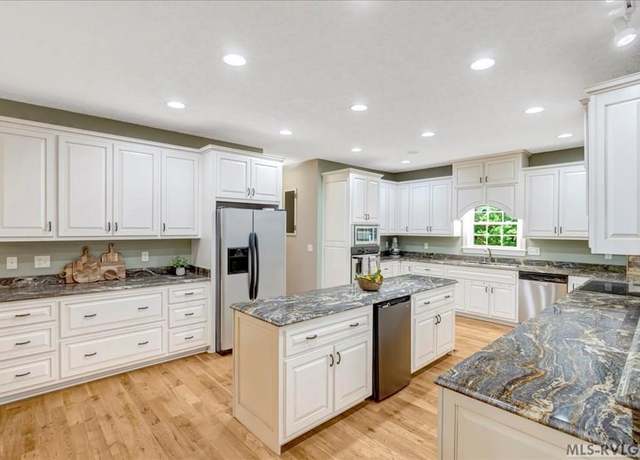 Property at 691 Hawks Nest Dr, Bracey, VA 23919, 3 beds, 2.5 baths