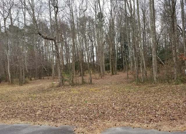 Property at 38 Green Ash Ct, Roanoke Rapids, NC 27870