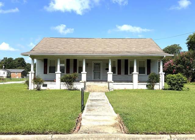 Property at 2013 Roanoke Ave, Roanoke Rapids, NC 27870, 4 beds, 1 bath