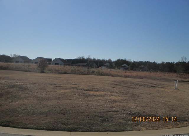 Property at 131-133 Savannah Cir, Roanoke Rapids, NC 27870