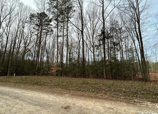 Property at 3 Leisure Ln, Macon, NC 27551