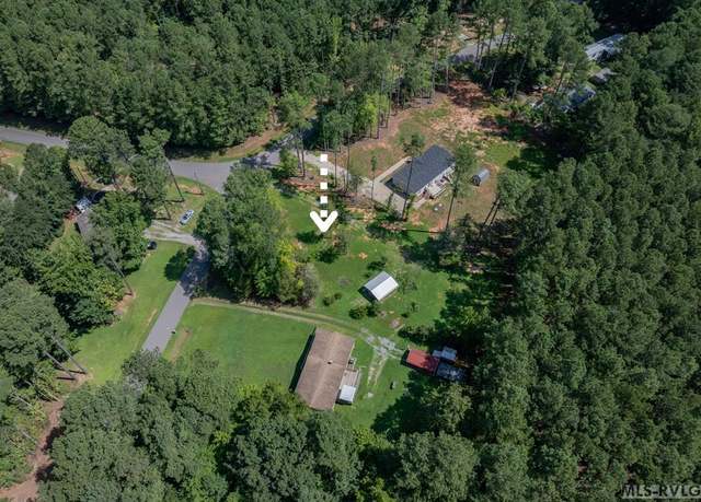 Property at 13 Poplar Dr, Macon, NC 27551