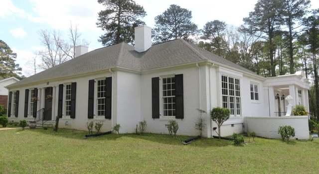 Photo of 13 Stuart Cir, Weldon, NC 27890