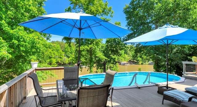 Photo of 157 Great Creek Ct, Bracey, VA 23919