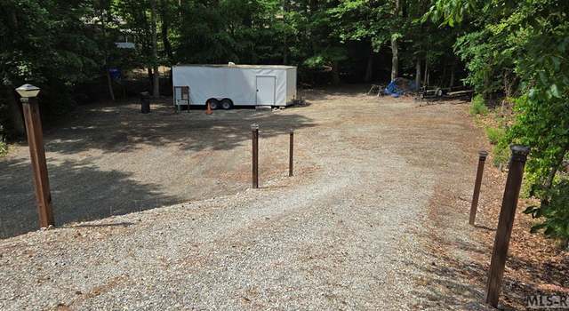 Photo of 27 Cimmarron Trl, Bracey, VA 23919