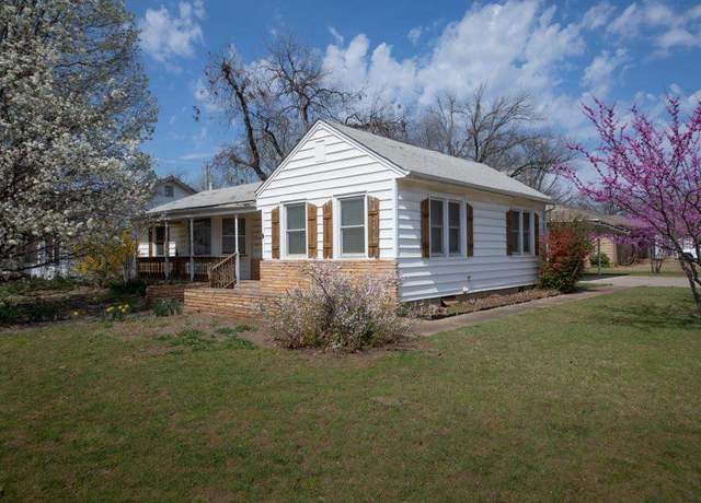 Property at 1802 W 9th Ave, Stillwater, OK 74074, 3 beds, 1 bath