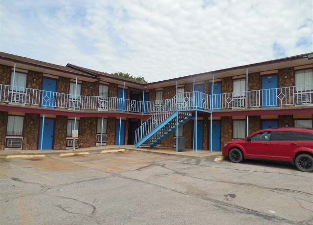 Property at 10226 S Hwy 81, Waukomis, OK 73773