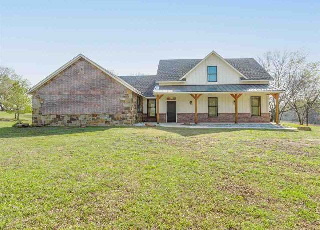 Property at 29490 County Road 180 Rd, Stillwater, OK 74075, 4 beds, 3.5 baths