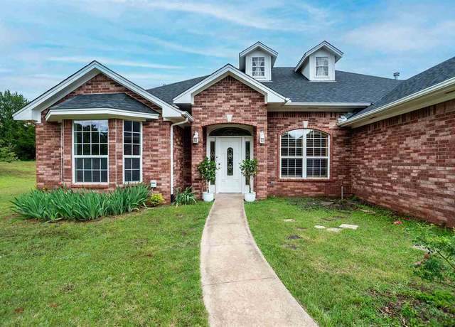 Property at 5403 S Bluebird Trl, Stillwater, OK 74074, 4 beds, 3.5 baths