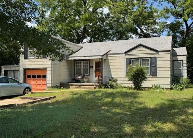 Property at 1906 W Admiral Ave, Stillwater, OK 74074, 4 beds, 2 baths