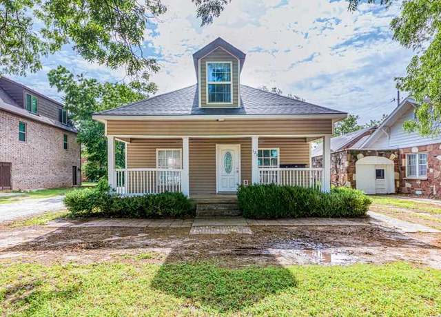 Property at 523 S Pine St, Stillwater, OK 74074, 5 beds, 3 baths