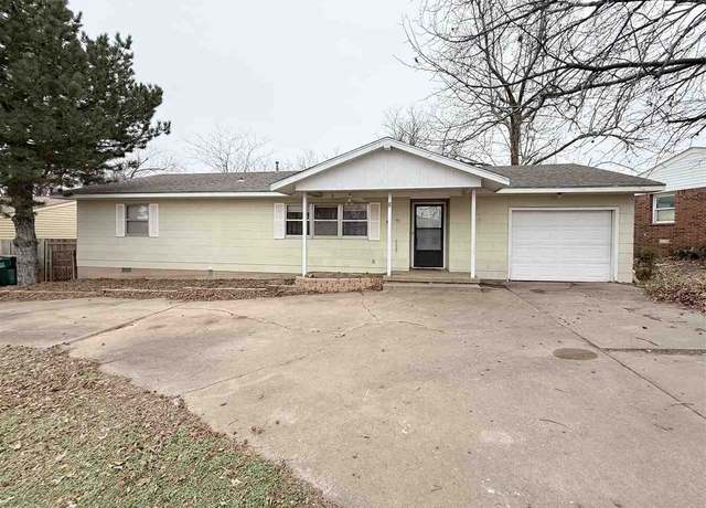 Property at 8 Highland, Perry, OK 73077, 4 beds, 2 baths